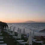 Golden Coast Boutique - Luxury Living