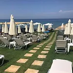 Golden Coast Boutique - Luxury Living 4*