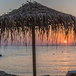 Lägenhetshotell Golden Coast Boutique - Luxury Living 4*