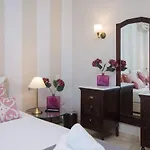 Golden Coast Boutique - Luxury Living 4* Kypseli