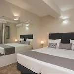 Lägenhetshotell Golden Coast Boutique - Luxury Living