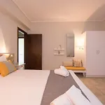Golden Coast Boutique - Luxury Living 4* Kypseli