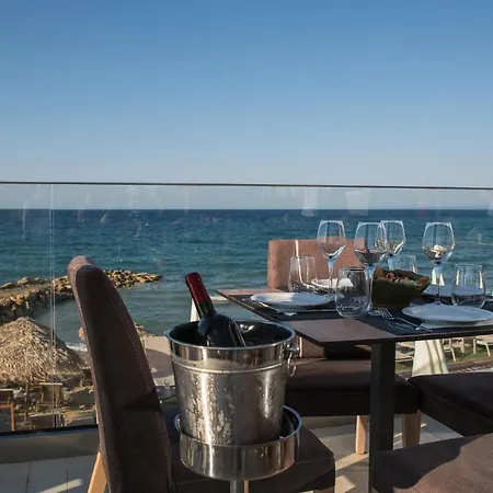 Golden Coast Boutique - Luxury Living Hotel de apartamente