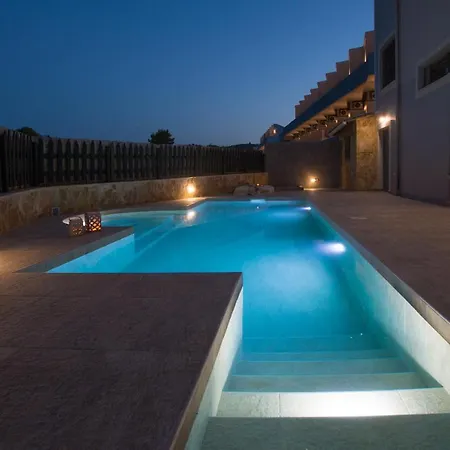Lejlighedshotel Golden Coast Boutique - Luxury Living 4*