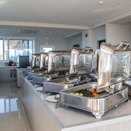 Golden Coast Boutique - Luxury Living Hotel de apartamente 4*