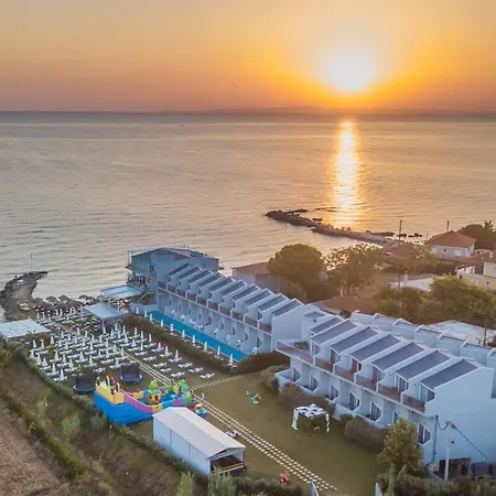 Golden Coast Boutique - Luxury Living Aparthotel 4*