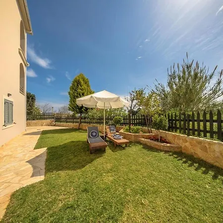 Golden Coast Boutique - Luxury Living