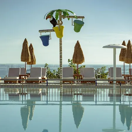 Golden Coast Boutique - Luxury Living Appart hôtel