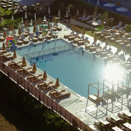 Appart hôtel Golden Coast Boutique - Luxury Living Kypseli