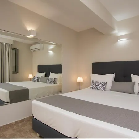 Aparthotel Golden Coast Boutique - Luxury Living