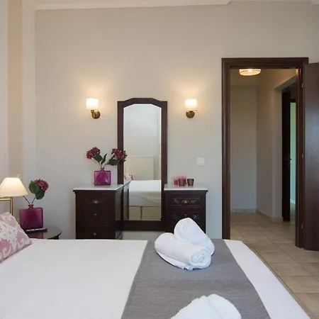Golden Coast Boutique - Luxury Living Hotel apartamentowy