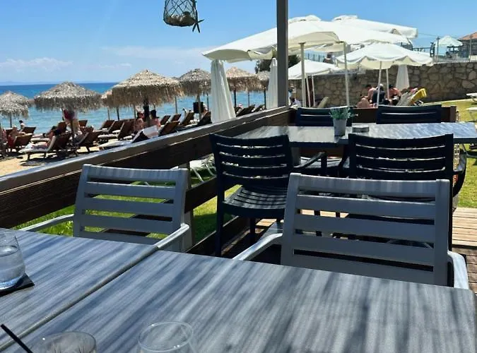 Golden Coast Boutique - Luxury Living شقة فندقية 4*