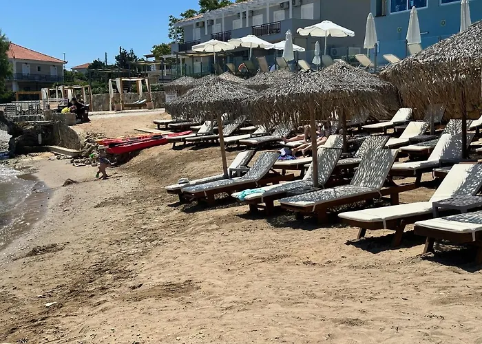 Golden Coast Boutique - Luxury Living 4* Kypseli