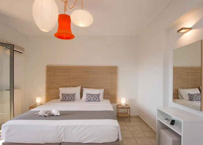 Golden Coast Boutique - Luxury Living