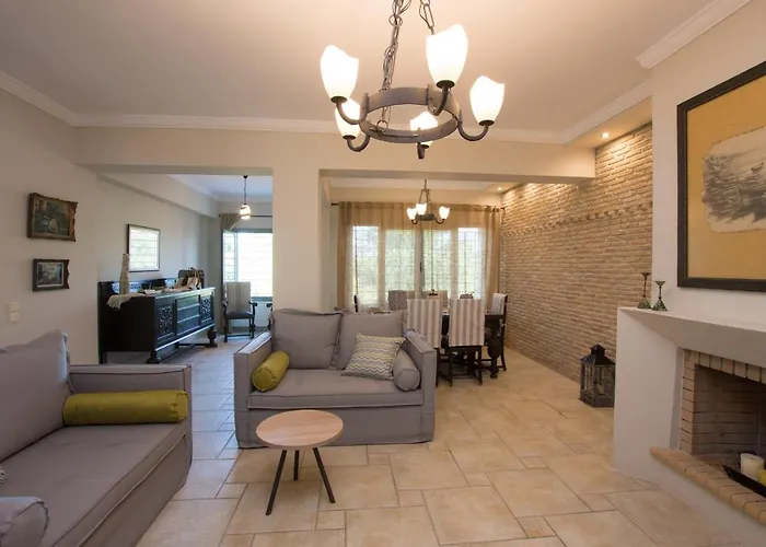 Golden Coast Boutique - Luxury Living شقة فندقية 4*